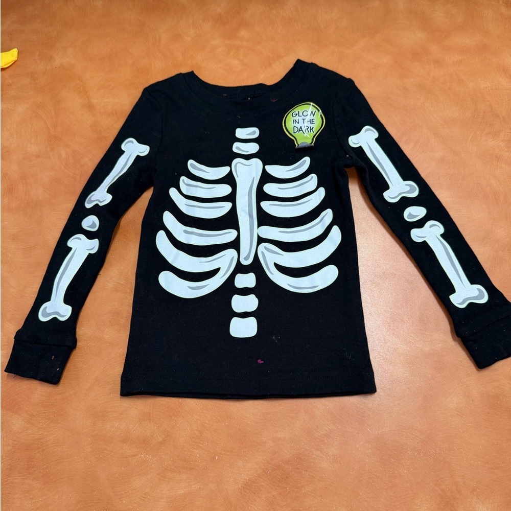 Komar Kids Black Glow-in-the-Dark Shirt
